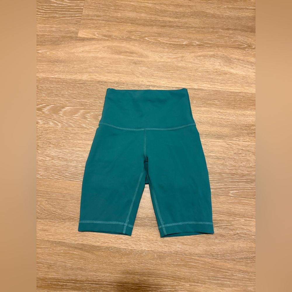 Lululemon Wunder Train High Rise Short 8" - Picture 2 of 9